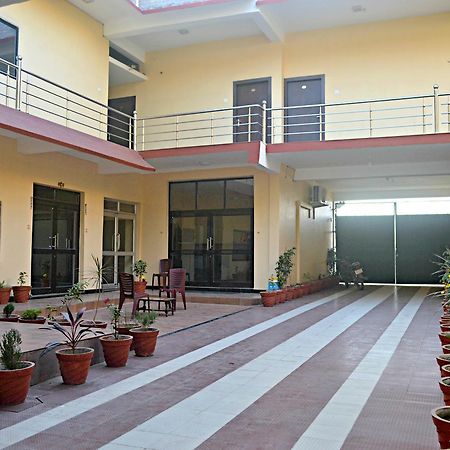 Hotel Bhammars Balangir Exterior photo