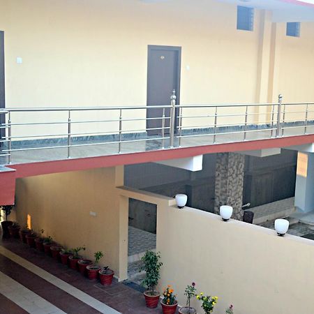 Hotel Bhammars Balangir Exterior photo